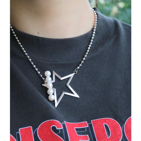 STAR necklace (8/25頃お届け予定)