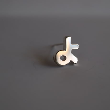 【Paw】#001 ひらがなピアス（オーダー品）