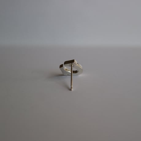 【Paw】#001 ひらがなピアス（オーダー品）