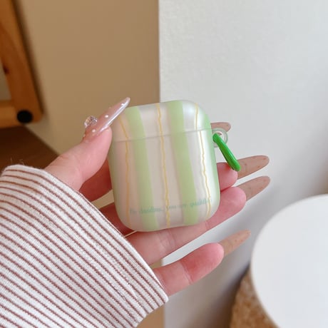 Airpods 5 対応ケース ストライプ  Airpodspro3/2/カバー Airpods4/3 カラビナ/ビーズチャーム付き パステルカラー[M6823]