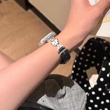レザーとメタル AppleWatchバンド 水玉模様ハート アップルウォッチバンド Series11/10/9 8 7 6 5 4  3 2 SE3 SE2 Ultra3 かわいい[M6548]