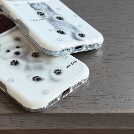 ねこ/わんこ 肉球デザイン iPhone18Pro/18ProMaxケース アニマル柄 iPhone17/16ProMax/15カバー ペアお揃い ギフトにおすすめ [M6881]