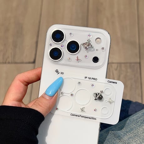 きらめくビジューカメラカバー iPhone18Proシリーズ ハート型ダイヤ iPhone17Pro iPhone17ProMax レンズフィルム キラキラ [M6757]