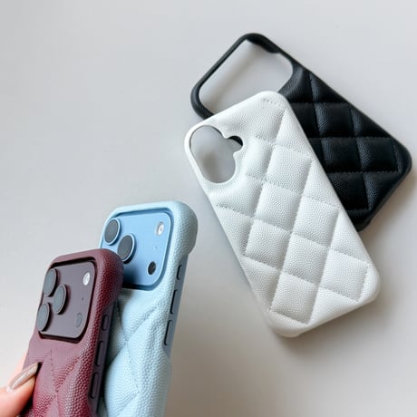 キルティング調レザー iPhone18Pro/18ProMaxケース 上品 iPhone17/16proケース 菱形 セレブ愛用 おしゃれ[M6854]