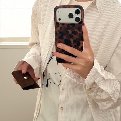 べっ甲柄 iPhone18Pro/18ProMax 高級感 マット質感 iPhone17/16/15Proカバー 秋冬のファッション [M6875]