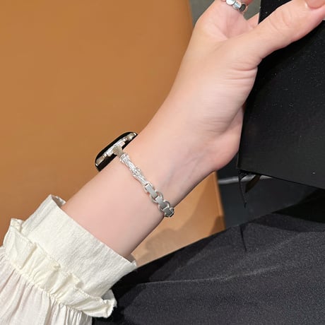 竹デザイン Apple watchバンド おしゃれ 細いアップルウォッチベルト Ultra3 series11 10 98 7 6 SE3 SE2  高級感 耐久性ある[M6619]