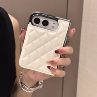 iPhone Duo専用ケース キルティング手帳型 レザー製調 カードポケット・クリア窓付き 菱形 便利 [M6848]
