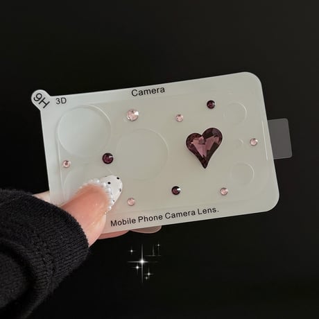 ハート型ダイヤ iPhone18Pro/18ProMax カメラ保護カバー 小粒のストーン iPhone17ProMax iPhone17Pro キラキラ 人気品[M6893]
