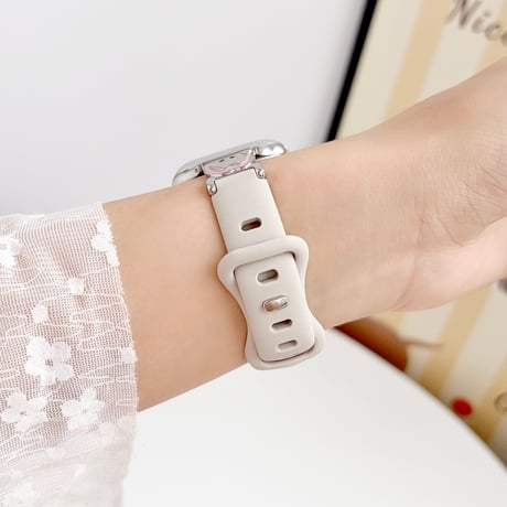 シリコン製 AppleWatchバンド わんちゃん AppleWatchベルト Series 11/10/9/8 SE3/2  Ultra3/2/1 可愛い ベージュ[M6566]