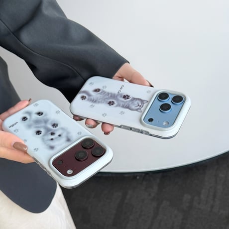 ねこ/わんこ 肉球デザイン iPhone18Pro/18ProMaxケース アニマル柄 iPhone17/16ProMax/15カバー ペアお揃い ギフトにおすすめ [M6881]