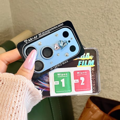 カメラ保護レンズ一体型 iPhone18Pro/18ProMax ハートビジュー＆ラインストーンデコ  傷防止 高級感 大人かわいい[M6851]