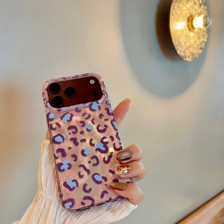 オーロラヒョウ柄 iPhone18Pro/18ProMaxケース キラキラ感 iPhone17Pro/16カバー フラワーハンドストラップ [M6899]