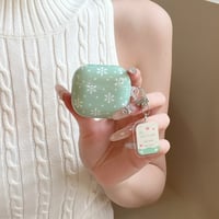 AirPods 5/4ケース 小花柄 ドット柄 AirpodsPro3/Pro2 薄グリーン チャーム/カラビナ付き 韓国風 パステルカラー フレンチフラワー[M6803]