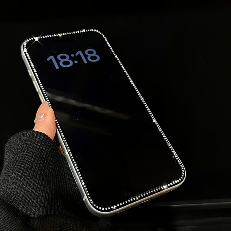 iPhone18Pro/18ProMax キラキラ ラインストーンスマホ強化ガラスフィルム  iPhone17/16/15シリーズ 画面保護 使いやすい[M6766]