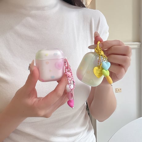 パステルハート Airpods Pro3ケース マット半透明 Airpods4/3カバー pro2/pro1 カラフルハートチャーム・カラビナ付き[M6737]