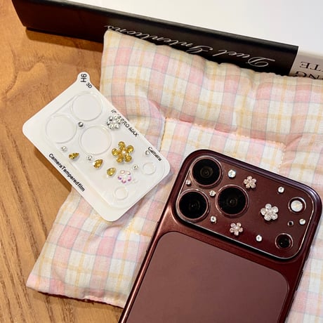 ダイヤ花 iPhone18Pro/18ProMax ラインストーン キラキラ カメラ保護カバー iPhone17ProMax/17Pro  大人可愛い 華やか[M6785]
