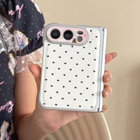 ミニハート柄 iPhone Duoケース レザー調 熊ちゃんカメラ保護カバー ヒンジ保護 フレンチガーリー[M6871]