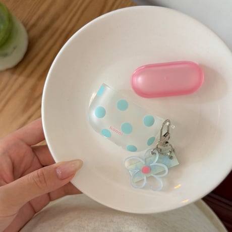 韓国風 Airpods Pro3ケース 指紋防止 水玉模様 Airpods4/3カバー pro2/pro1 リング/花キーホルダー 可愛い[M6634]