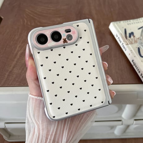 ミニハート柄 iPhone Duoケース レザー調 熊ちゃんカメラ保護カバー ヒンジ保護 フレンチガーリー[M6871]