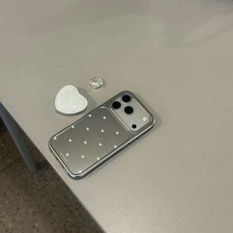 ハート柄 メッキ iPhone17pro/17ケース ハートグリップ iPhone16/15promaxケース かわいい 多機能便利[M6659]