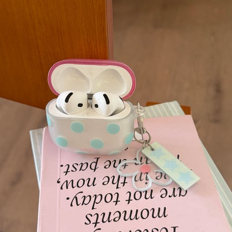 韓国風 Airpods Pro3ケース 指紋防止 水玉模様 Airpods4/3カバー pro2/pro1 リング/花キーホルダー 可愛い[M6634]