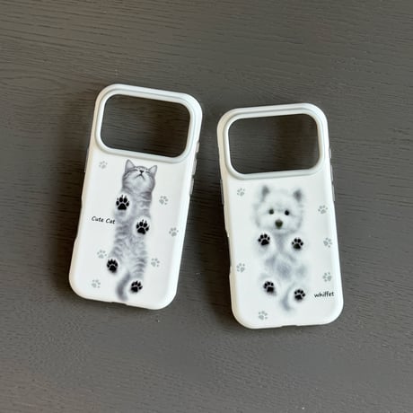 ねこ/わんこ 肉球デザイン iPhone18Pro/18ProMaxケース アニマル柄 iPhone17/16ProMax/15カバー ペアお揃い ギフトにおすすめ [M6881]