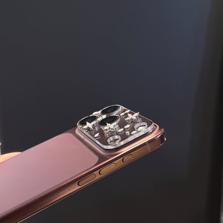 キラキラビジュー花 iPhone18Pro/18ProMax 大人可愛い カメラ保護カバー iPhone17ProMax/17Pro  傷防止 華やか[M6795]