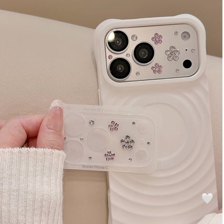 ダイヤ花 カメラ保護カバー iPhone17Pro iPhone17ProMax レンズフィルム  キラキラ  おしゃれ  頑丈 きれい [M6690]