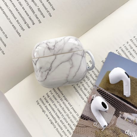 高級大理石風 AirPodsPro3/Pro2ケース キズ防止 耐衝撃  AirPods4/3ケースカラビナ付きおしゃれ [M6709]