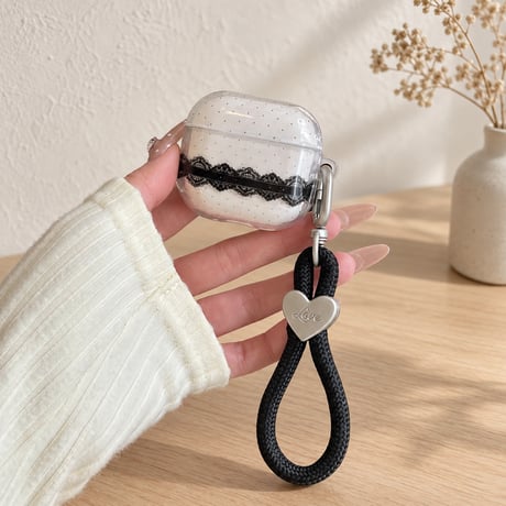 AirPods 5 ケース クリアドット×ブラックレース AirPodsPro3/Pro2 リボンストラップ＆カラビナ付き Airpods4/3カバー エレガント [M6769]]