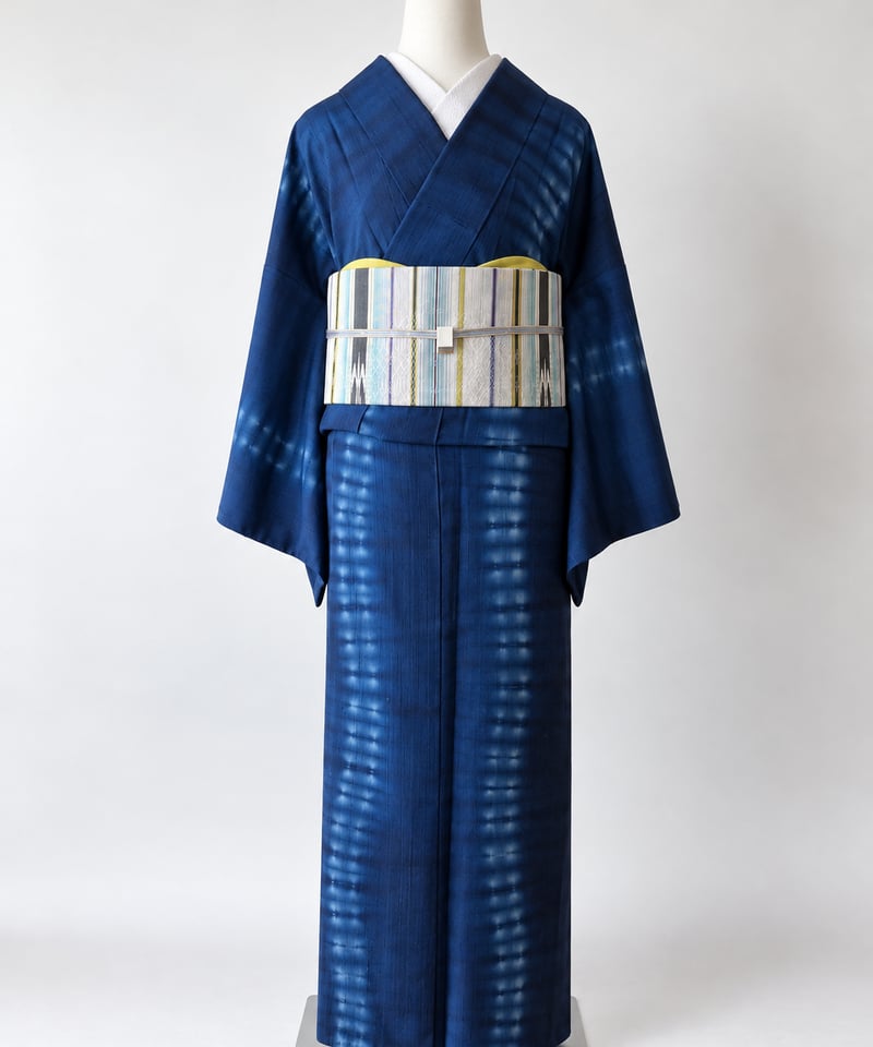 藍色 絞り縞模様 袷紬 正絹 大きめサイズ［K178］ | kimono ulala