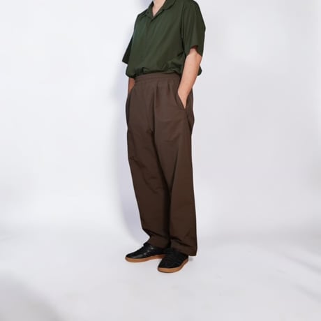 HALF TRACK PRODUCTS,DAY PANTS