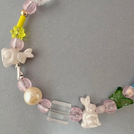 《1点もの》「 うさぎファミリー 」 MY STRAP