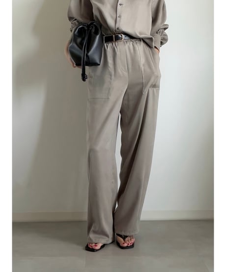 P44 / GRAY