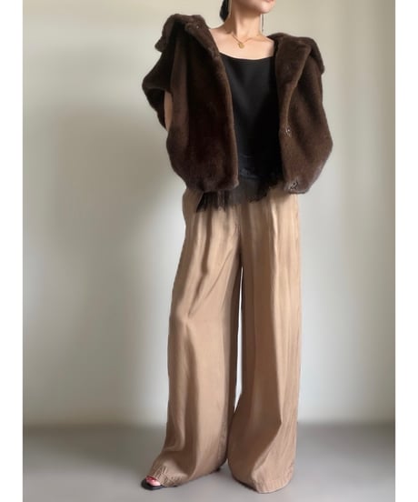 J63 / DARK BROWN