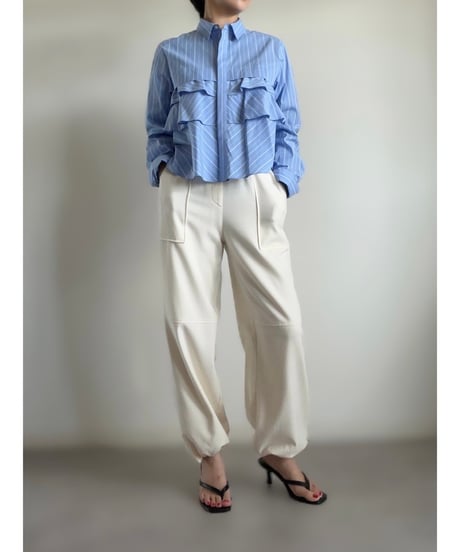 B63 / BLUE × WHITE