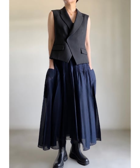 GL03 / black