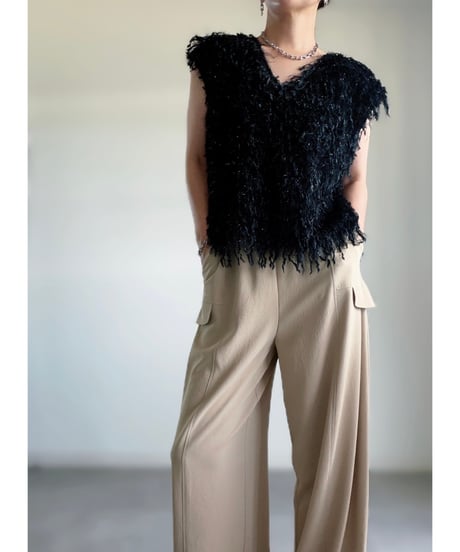 Lame Feather Vest / black