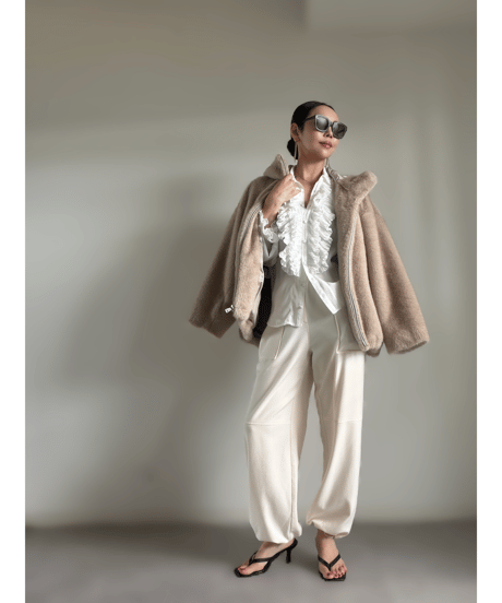 J64 / BEIGE