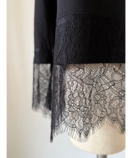 LT02 / black