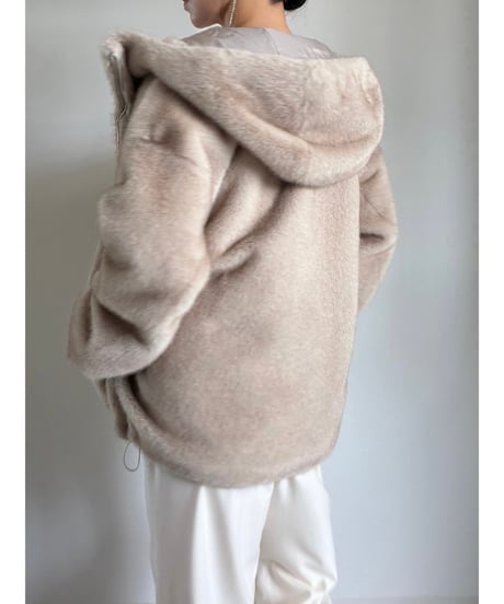 J64 / BEIGE