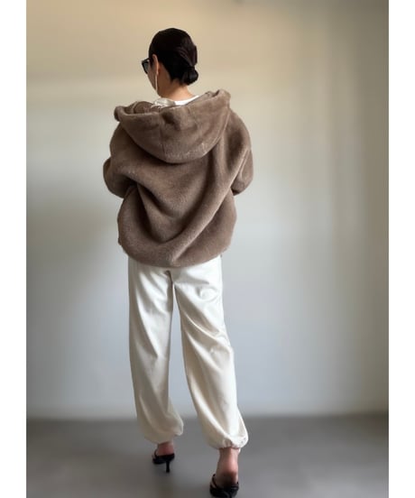 J64 / BROWN