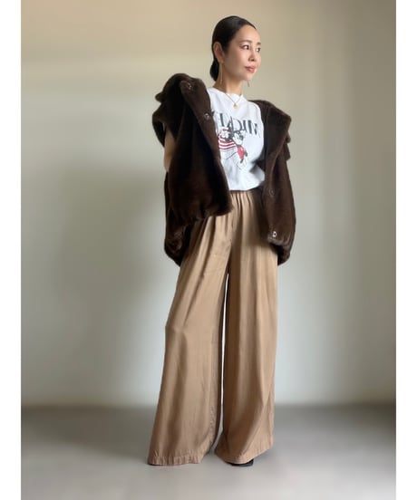 J63 / DARK BROWN