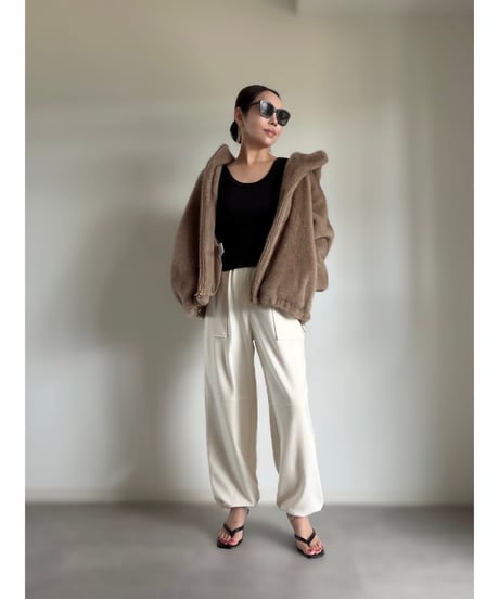 J64 / BROWN