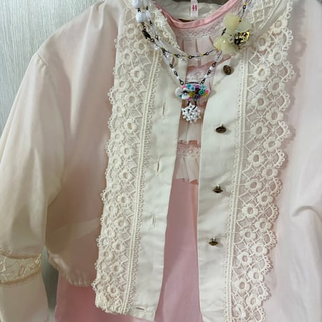 〖NECKLACE〗ヴィンテージセルロイドとお花のネックレス