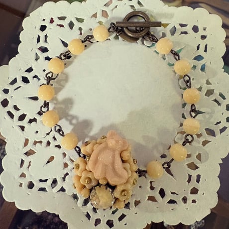 〖BRACELET〗ベージュのクマブレスレット