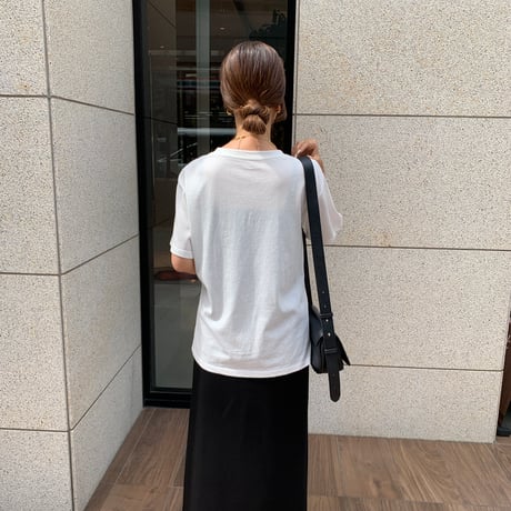 大人シンプルシアーロゴTシャツ