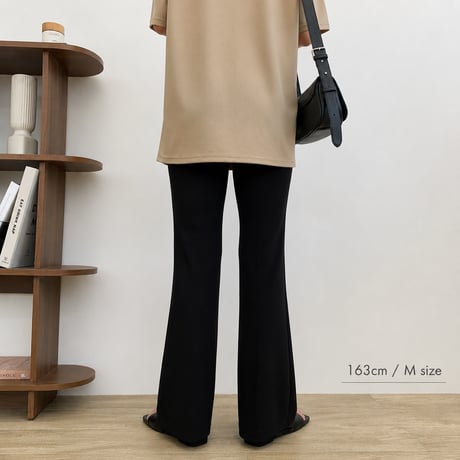 細見え美ラインストレッチフレアパンツ