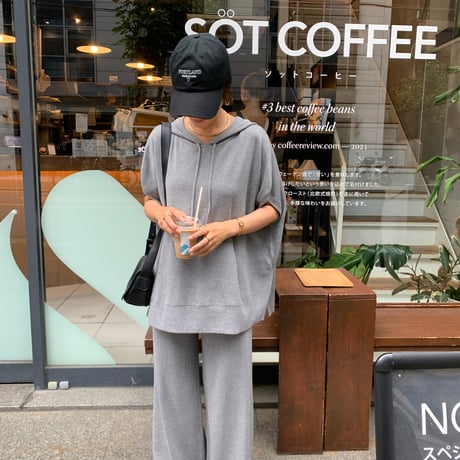 フード付きサマーニットセットアップ