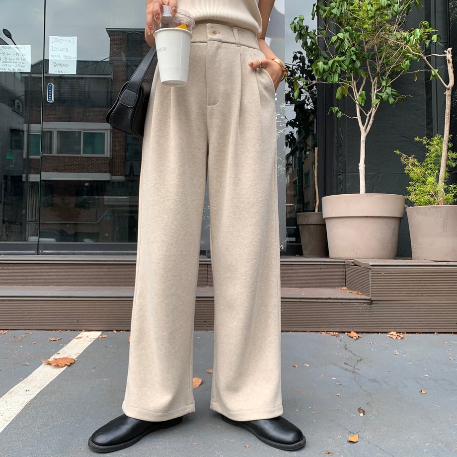 6ad9a8fa8de79000d19773b7